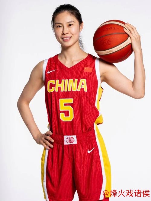 王思雨砍下19分中国女篮惜败澳大利亚 孙梦然贡献12分