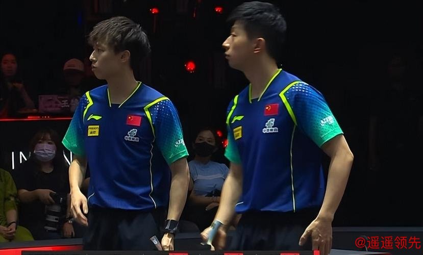 新加坡大满贯马龙林高远男双夺冠 决胜局逆转胖头