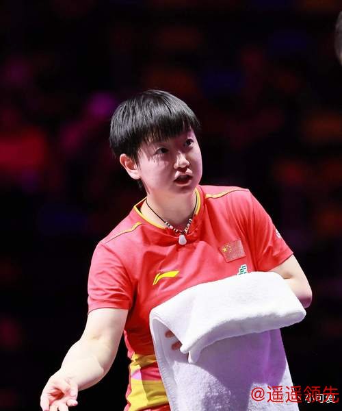 新加坡大满贯马龙孙颖莎王曼昱晋级 向鹏惜败张本